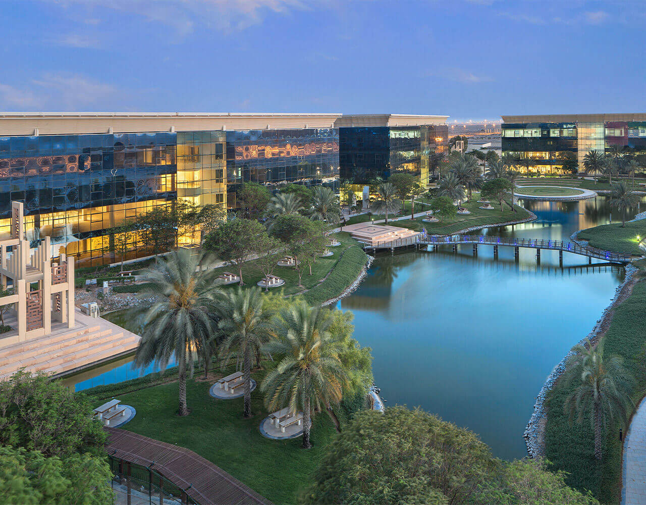 Discover_AboutUs_Hero_1280x1000_Desktop