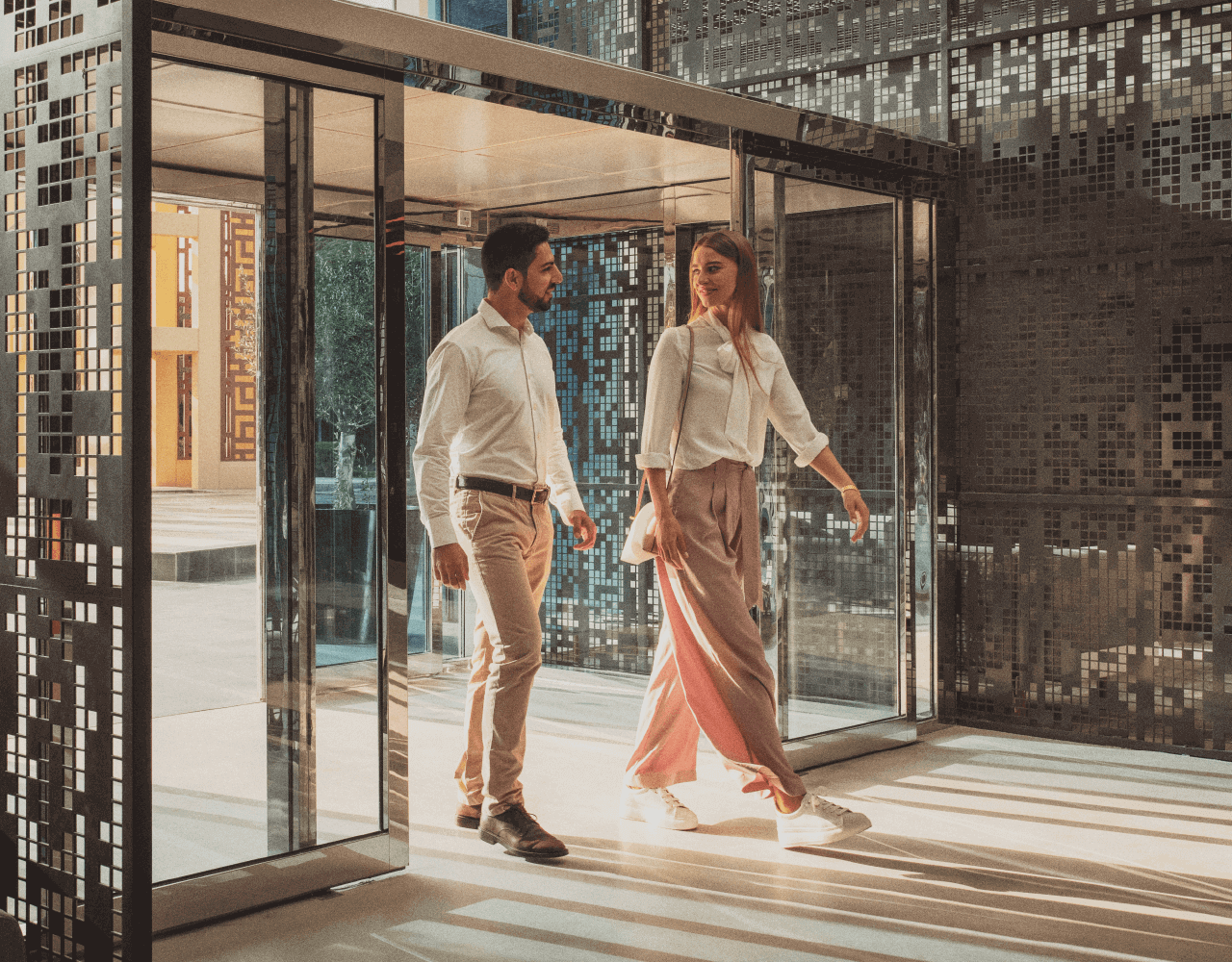 01 Hero image_Commercial spaces_DESK